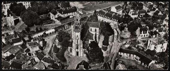 Landerneau. - Vue aérienne de l'église Saint-Houardon