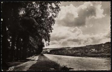 Landerneau. - Vue sur la route de halage vers la Grande Palud