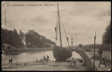 Landerneau. - Le passage du bac