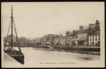 Landerneau. - Vue sur le quai de Cornouaille