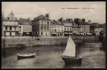 Landerneau. - Les quais, l'hôtel de ville