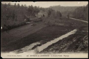 1 vue  - La Forêt-Landerneau. - La Grande Palud, le moulin (ouvre la visionneuse)