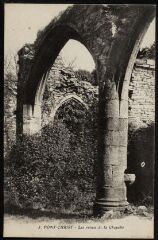 1 vue  - La Roche-Maurice. - Les ruines de la Chapelle de Pont-Christ (ouvre la visionneuse)